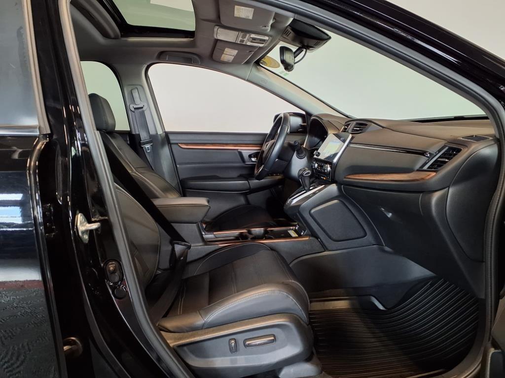 2022 Honda CR-V Touring - Crystal Black Pearl exterior view 13