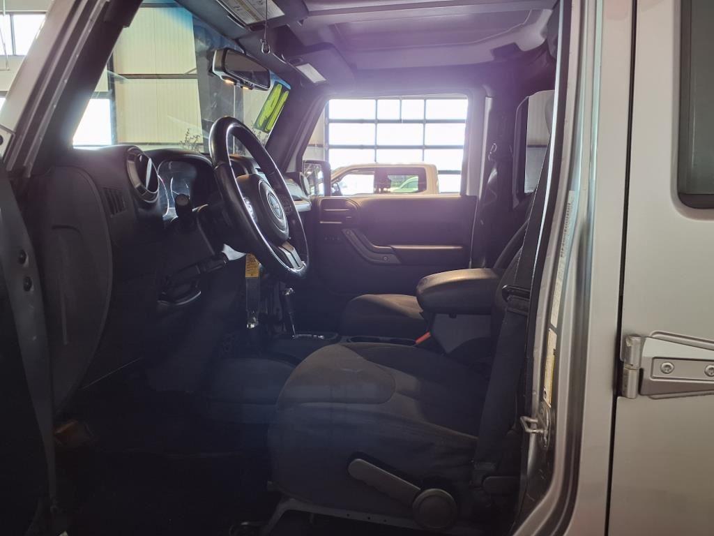 2014 Jeep Wrangler Unlimited Sport - Billet Metallic Clearcoat exterior view 17