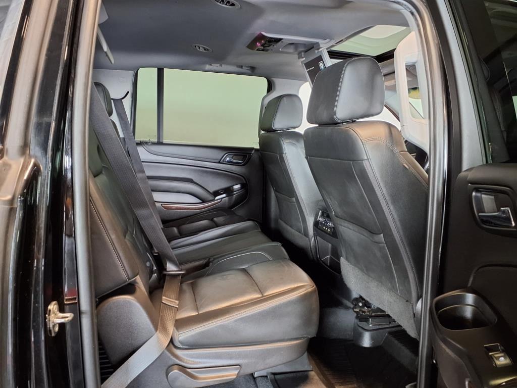 2019 GMC Yukon XL SLT - Onyx Black exterior view 12