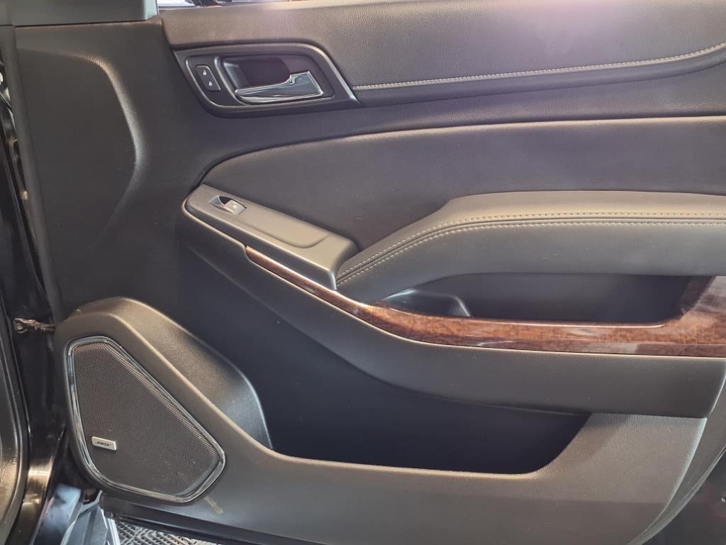 2019 GMC Yukon XL SLT - Onyx Black exterior view 15