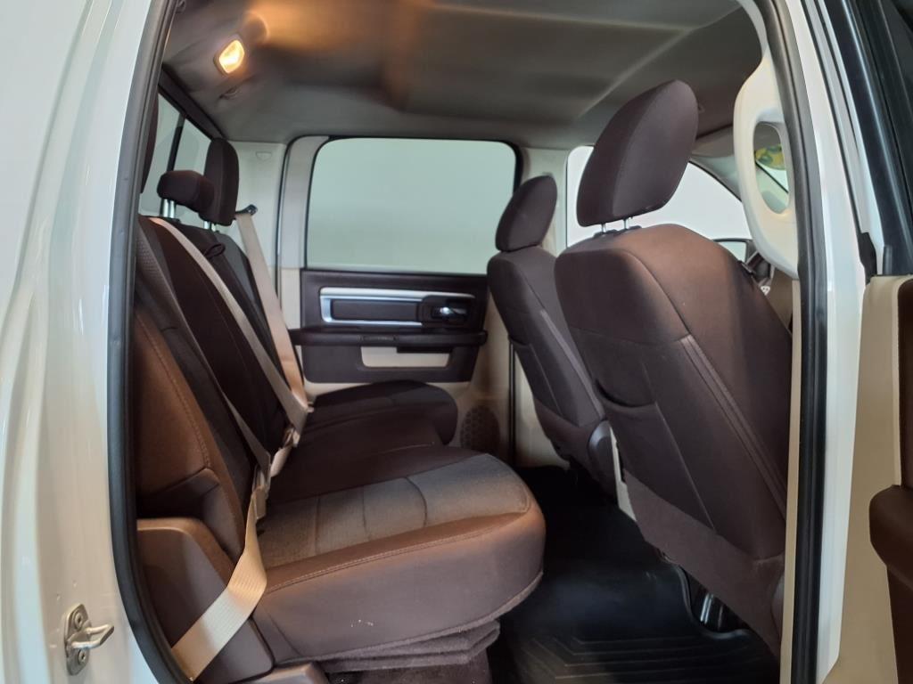 2017 Ram 1500 Big Horn - Bright White Clearcoat exterior view 8