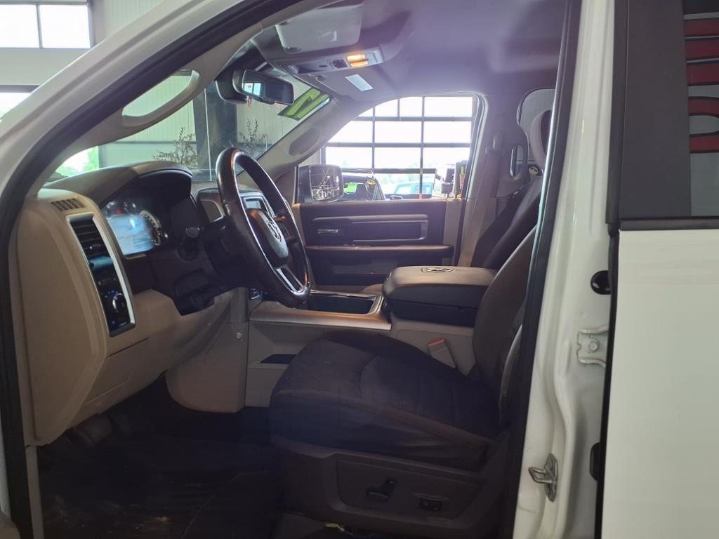 2017 Ram 1500 Big Horn - Bright White Clearcoat exterior view 16