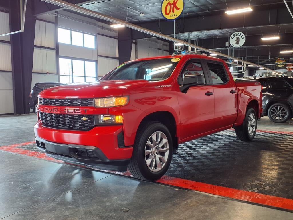2021 Chevrolet Silverado 1500 Custom - Red Hot exterior view 3