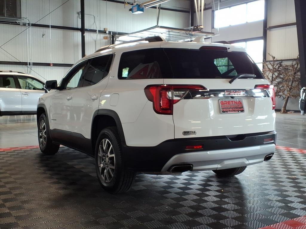 2020 GMC Acadia SLT - Summit White exterior view 4