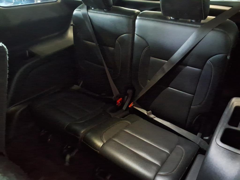 2020 GMC Acadia SLT - Summit White exterior view 14