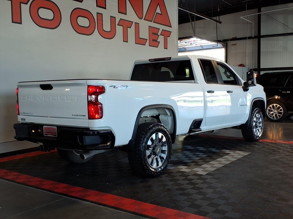 2023 Chevrolet Silverado 2500HD Custom - Summit White exterior view 7