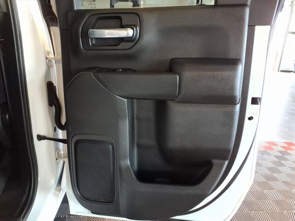 2023 Chevrolet Silverado 2500HD Custom - Summit White exterior view 11