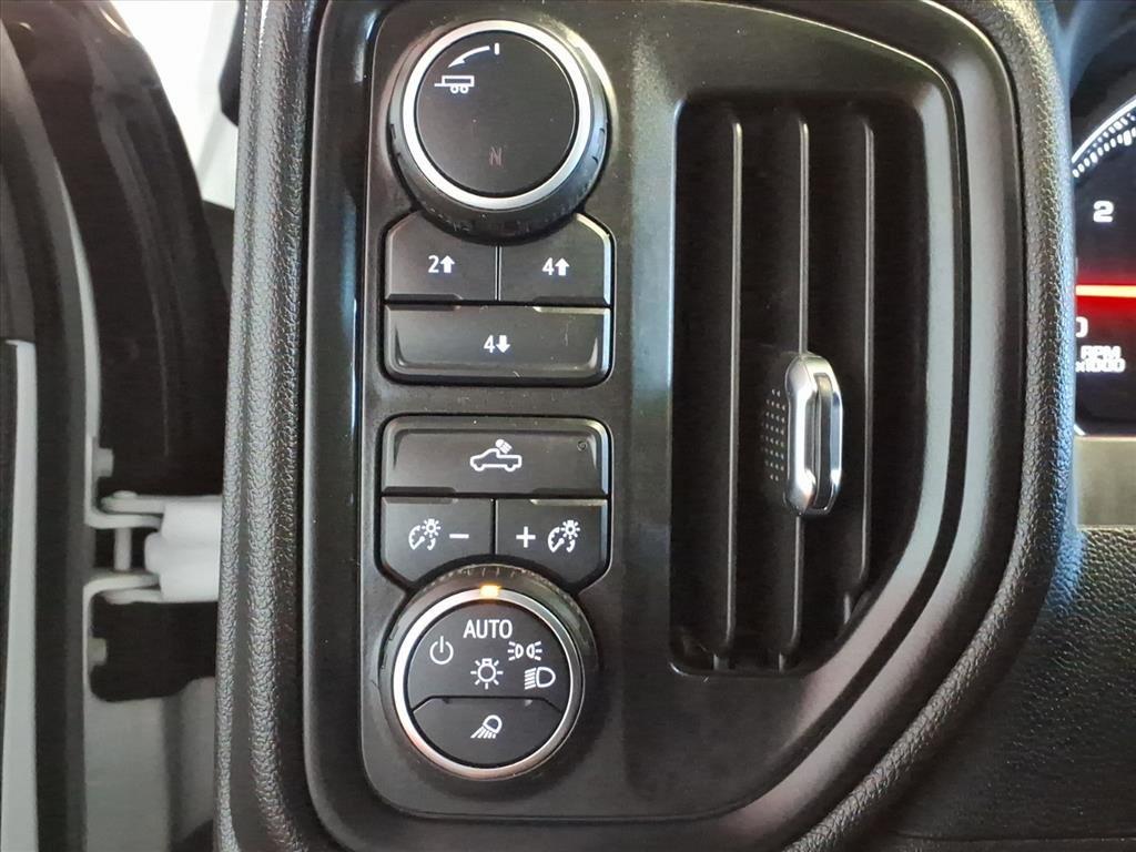 2023 Chevrolet Silverado 2500HD Custom - Summit White exterior view 19