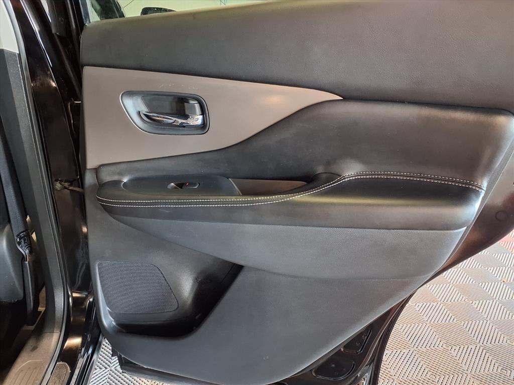 2023 Nissan Murano SV - Super Black exterior view 11