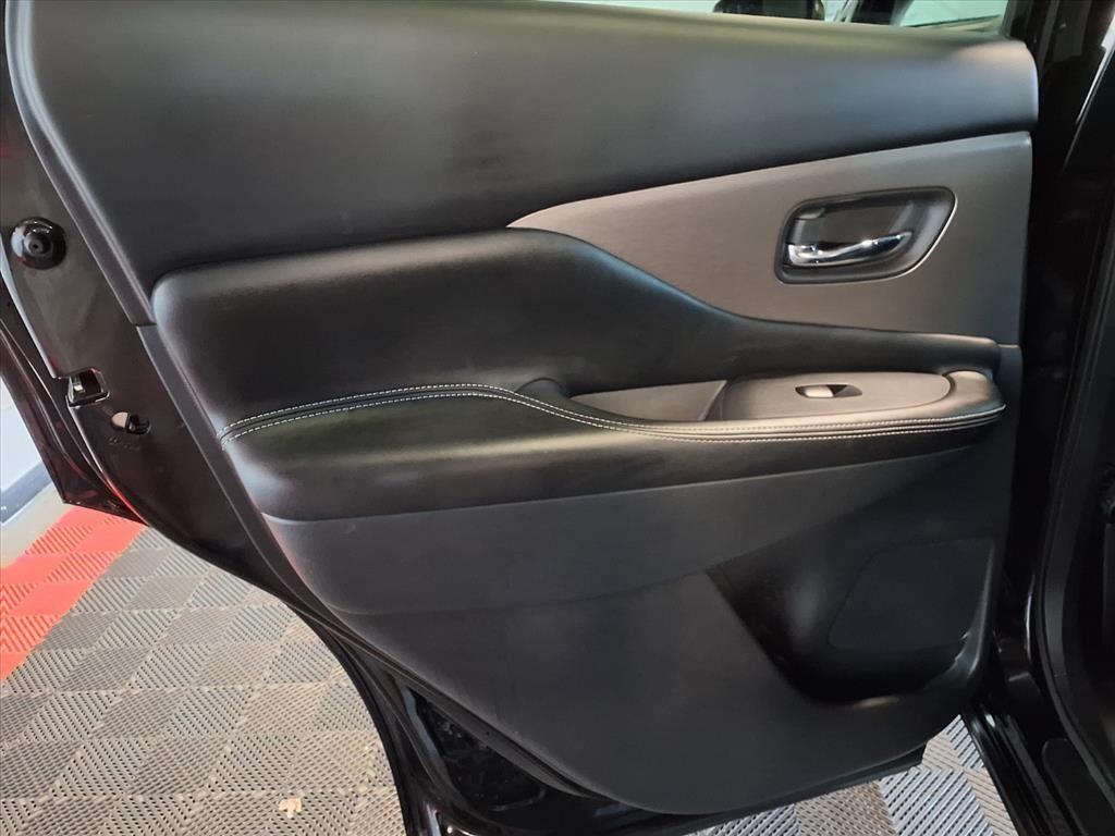 2023 Nissan Murano SV - Super Black exterior view 15