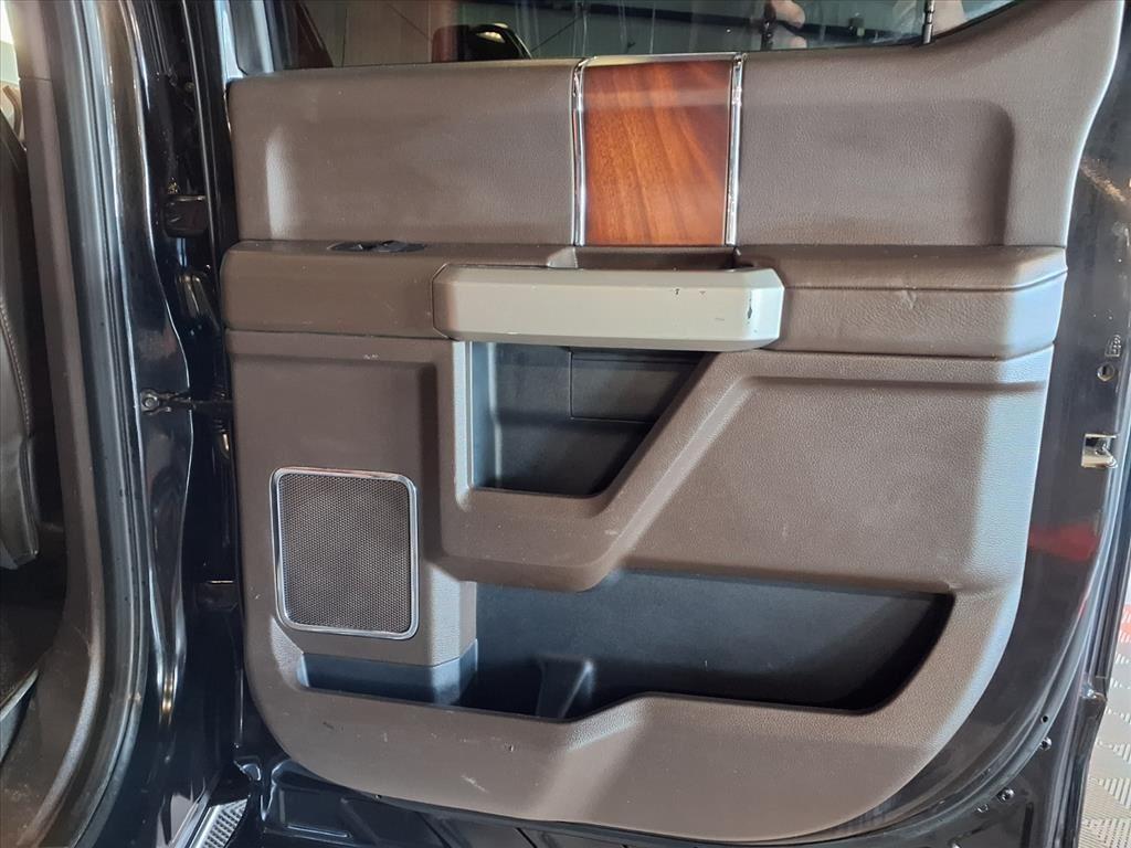 2020 Ford Super Duty F-350 SRW King Ranch - Agate Black Metallic exterior view 11