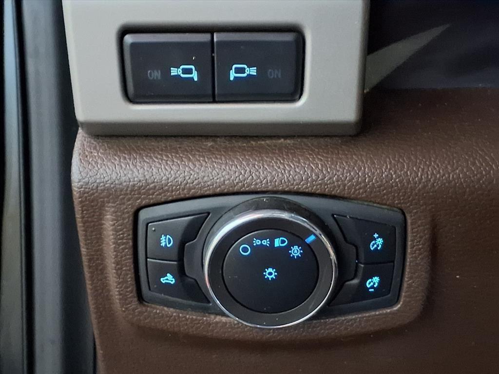 2020 Ford Super Duty F-350 SRW King Ranch - Agate Black Metallic exterior view 19