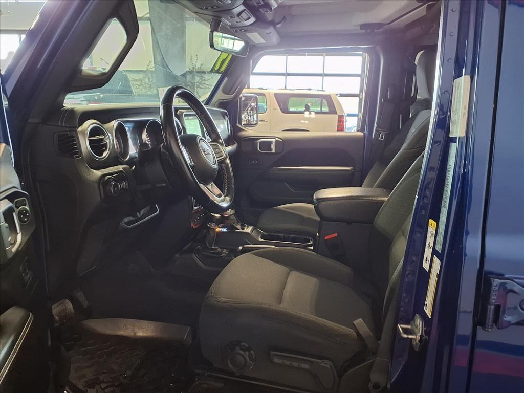 2019 Jeep Wrangler Unlimited Sahara - Ocean Blue Metallic exterior view 18