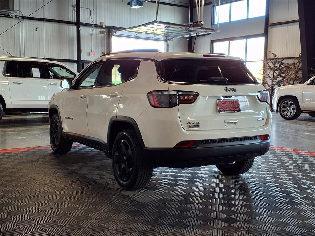 2021 Jeep Compass North - White exterior view 4