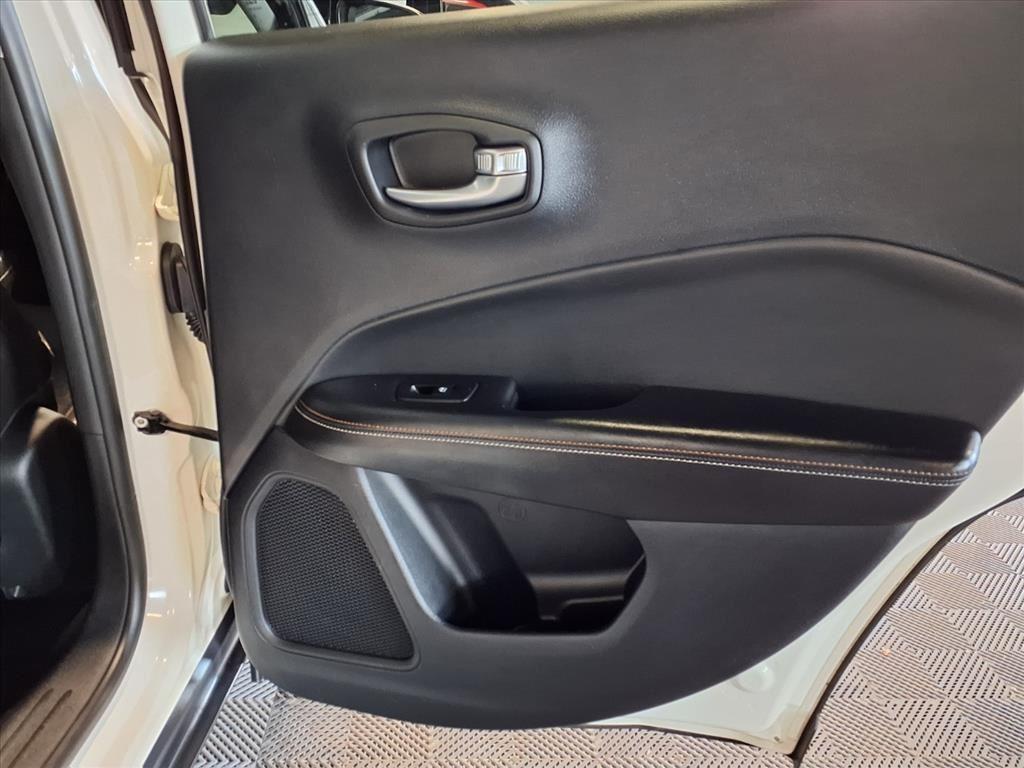 2021 Jeep Compass North - White exterior view 11