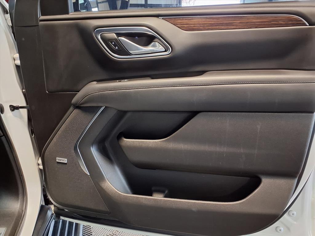 2021 Chevrolet Suburban High Country - Iridescent Pearl Tricoat exterior view 15