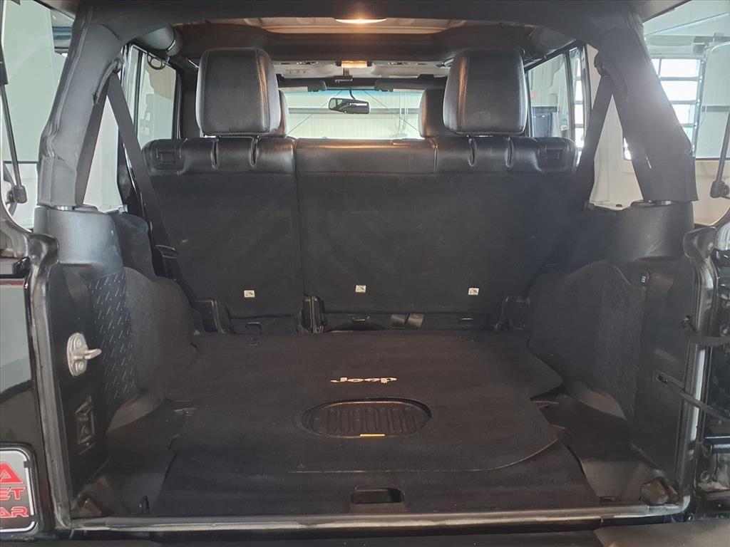 2017 Jeep Wrangler Unlimited 75th Anniversary - Black Clearcoat exterior view 6