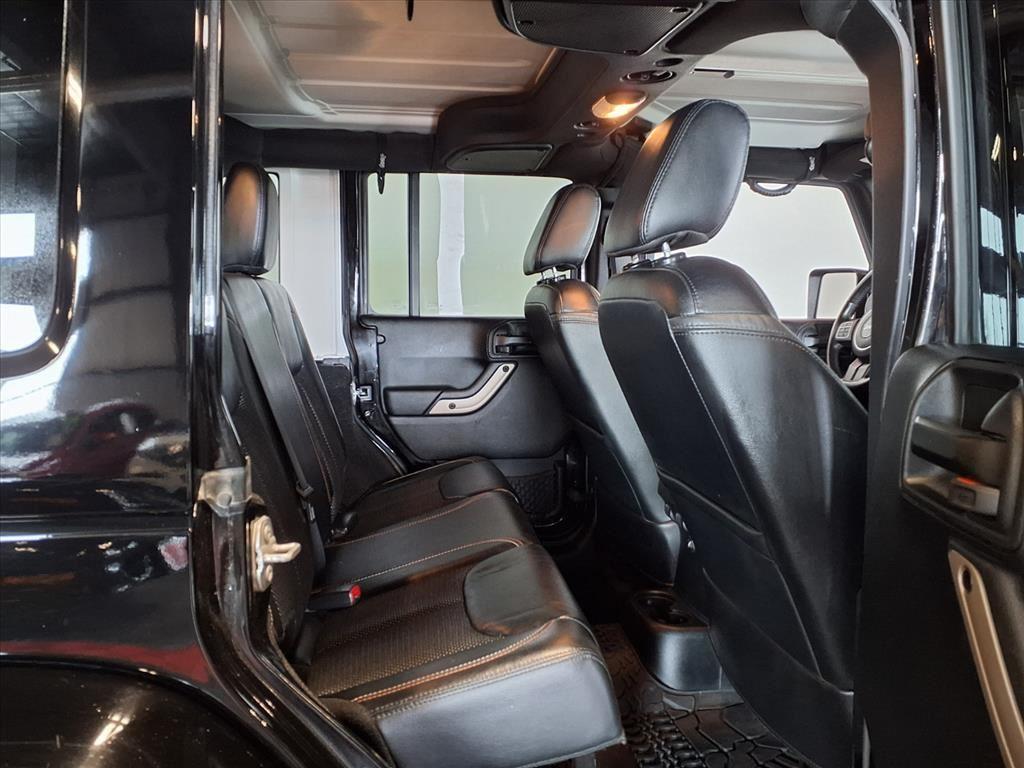 2017 Jeep Wrangler Unlimited 75th Anniversary - Black Clearcoat exterior view 10