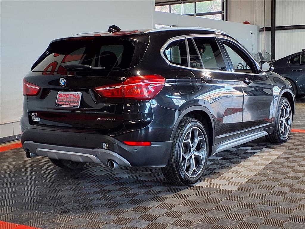 2019 BMW X1 xDrive28i - Black Sapphire Metallic exterior view 8