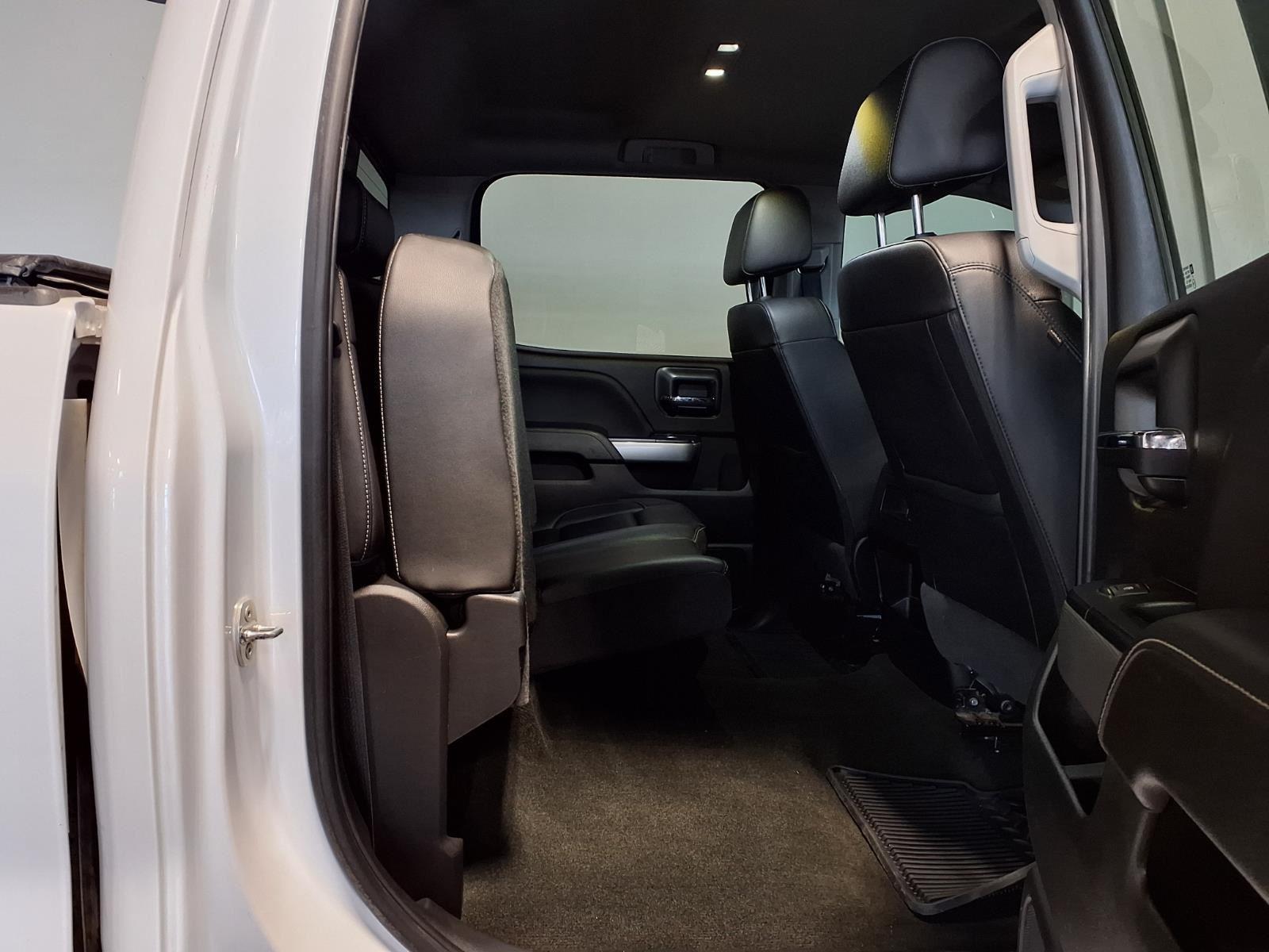 2018 Chevrolet Silverado 2500HD LTZ - Iridescent Pearl Tricoat exterior view 10