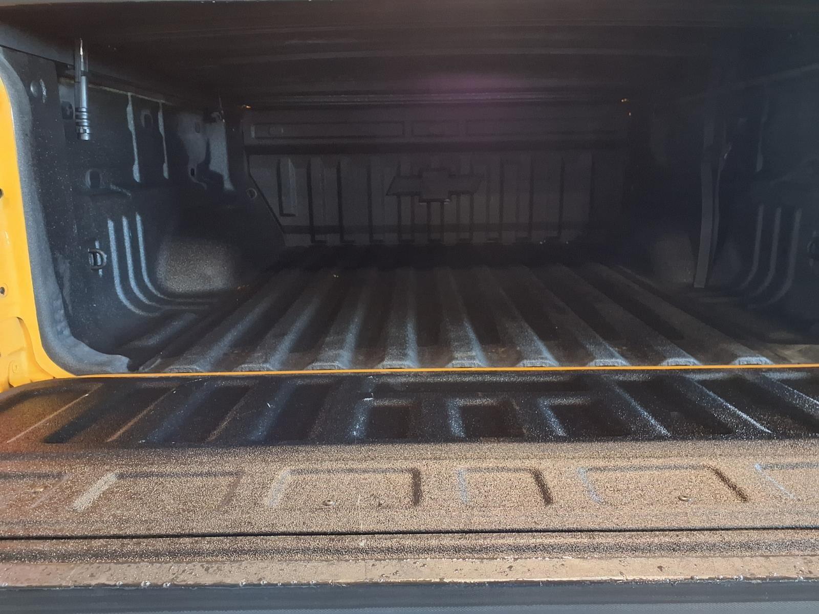 2018 Chevrolet Colorado 4WD Z71 - Wheatland Yellow exterior view 6