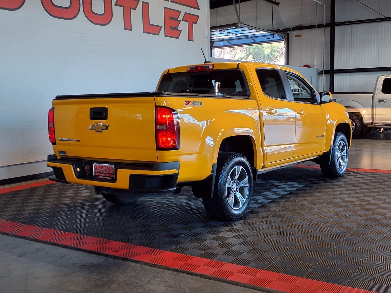 2018 Chevrolet Colorado 4WD Z71 - Wheatland Yellow exterior view 7