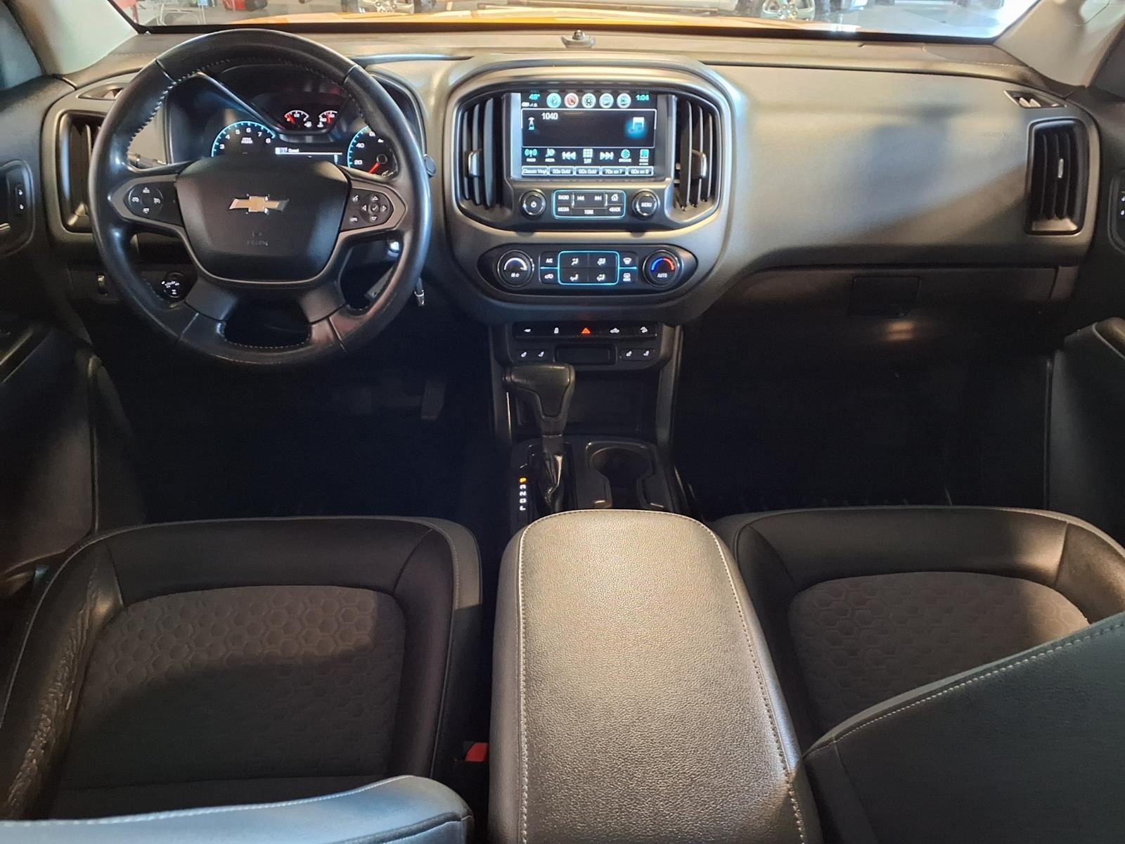 2018 Chevrolet Colorado 4WD Z71 - Wheatland Yellow exterior view 15