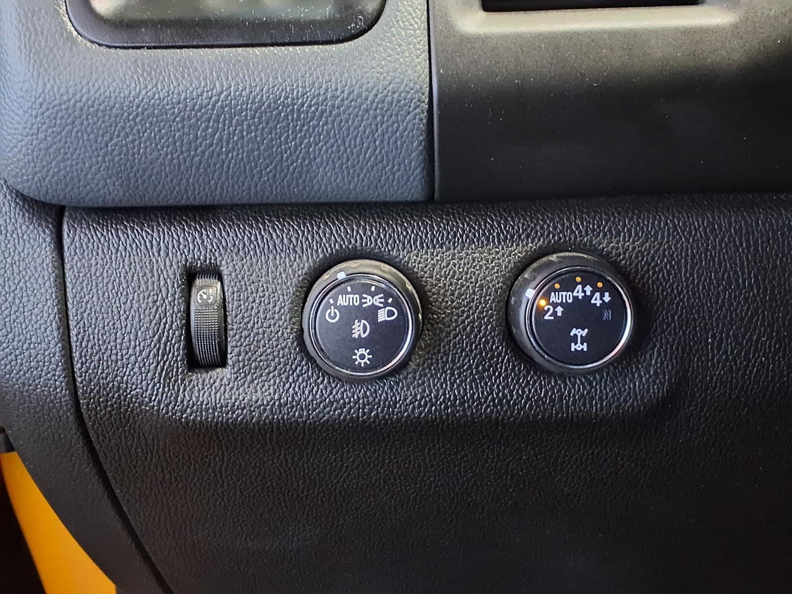 2018 Chevrolet Colorado 4WD Z71 - Wheatland Yellow exterior view 18