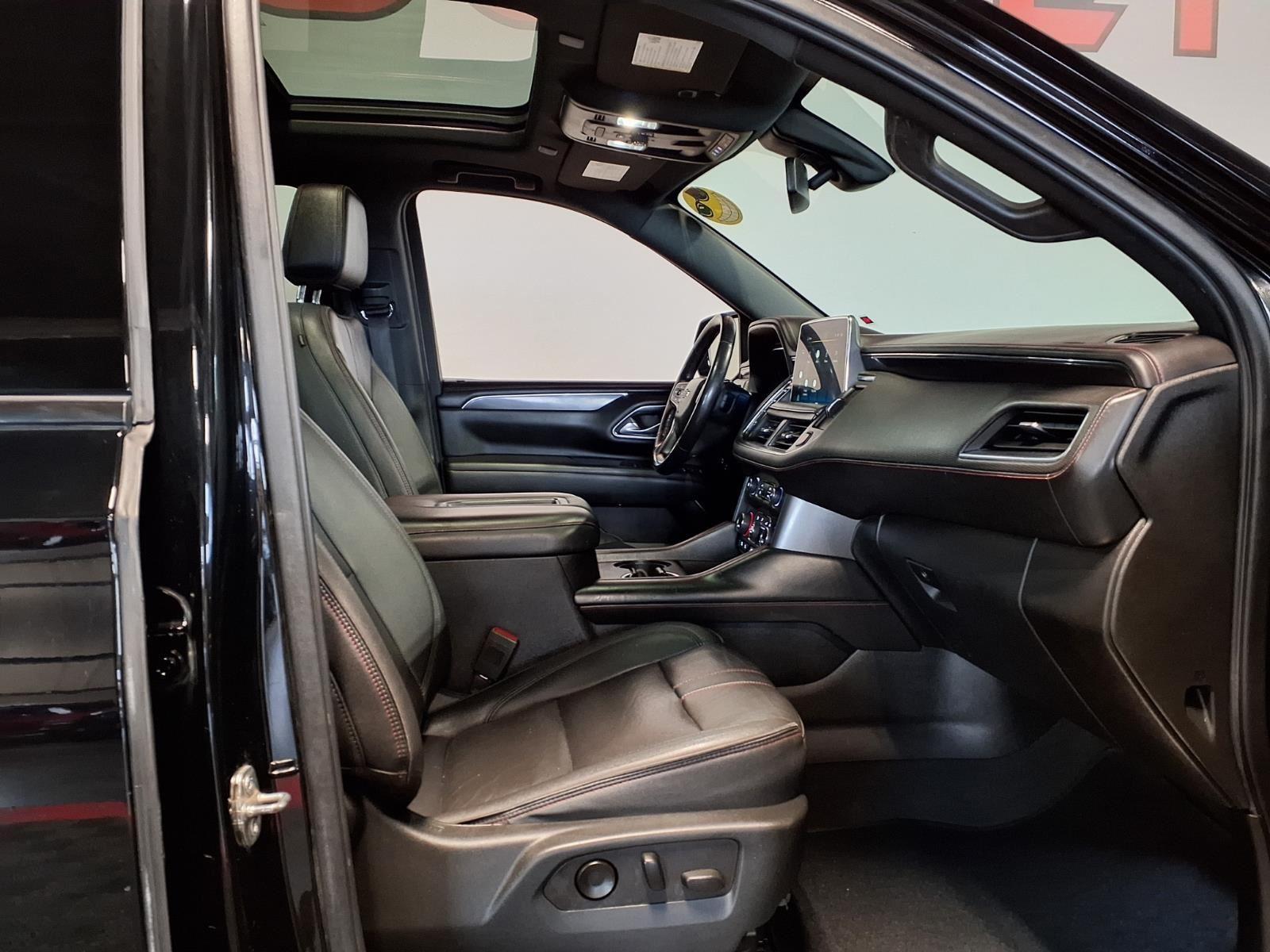 2022 Chevrolet Suburban RST - Black exterior view 14