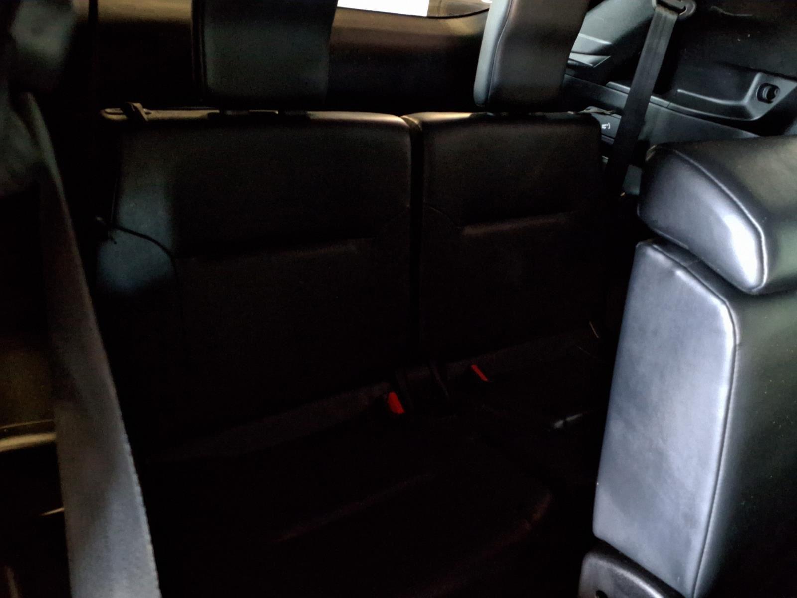 2022 Mitsubishi Outlander SE - White Diamond exterior view 10