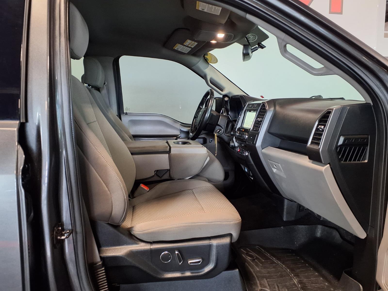 2018 Ford F-150 XLT - null exterior view 12