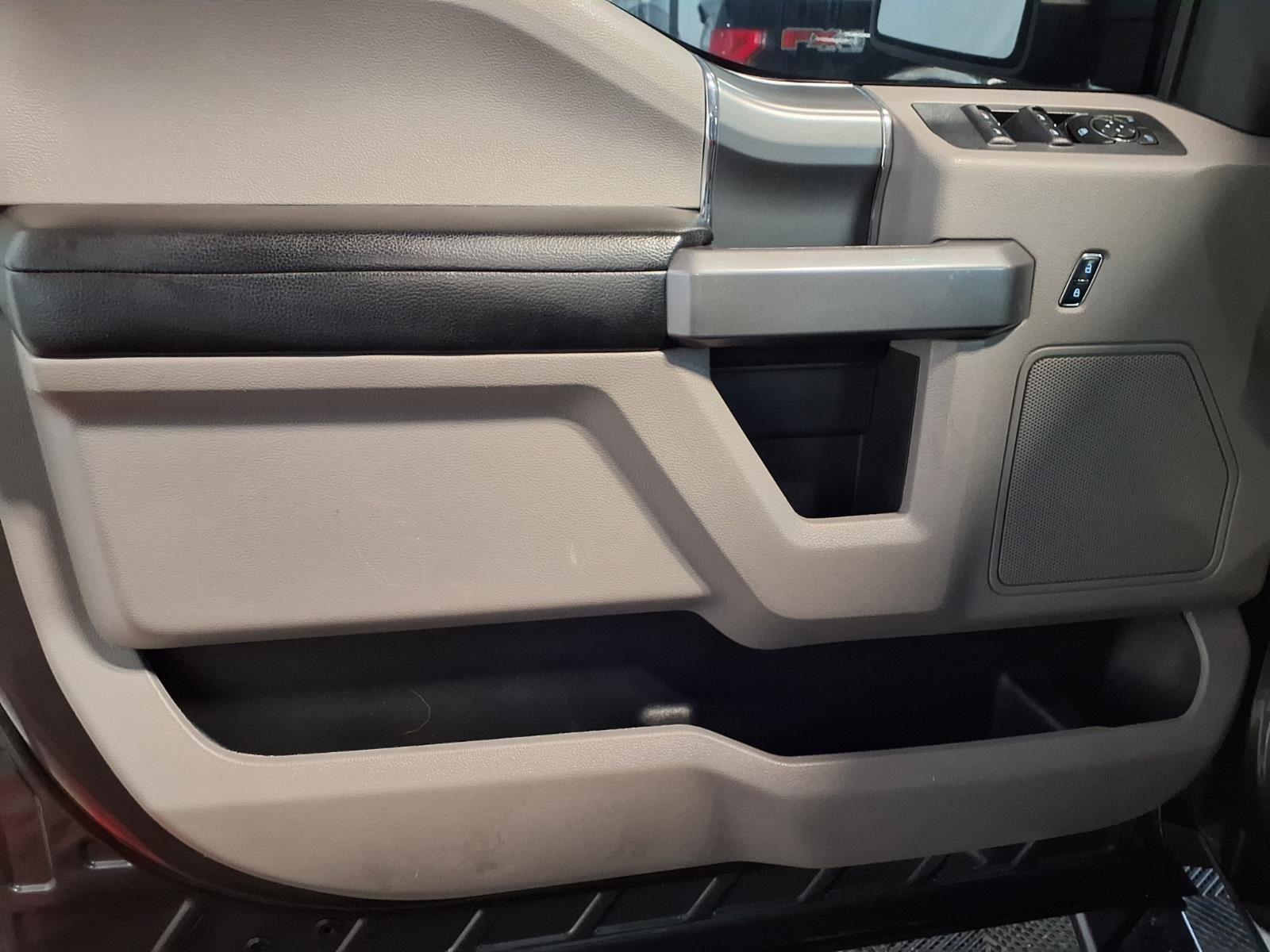 2018 Ford F-150 XLT - null exterior view 17