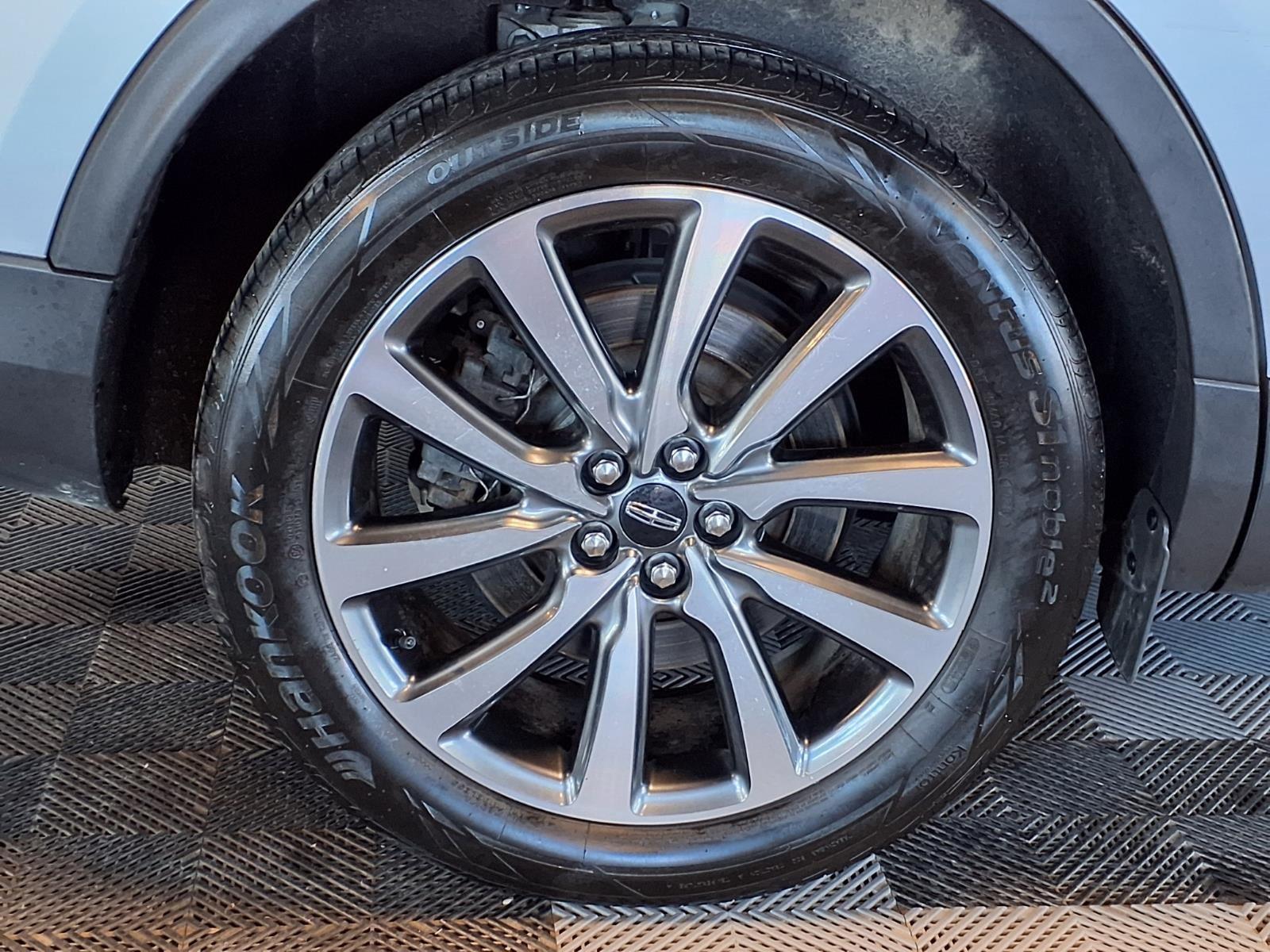 2022 Lincoln Nautilus Reserve - Silver Radiance Metallic Clearcoat exterior view 9