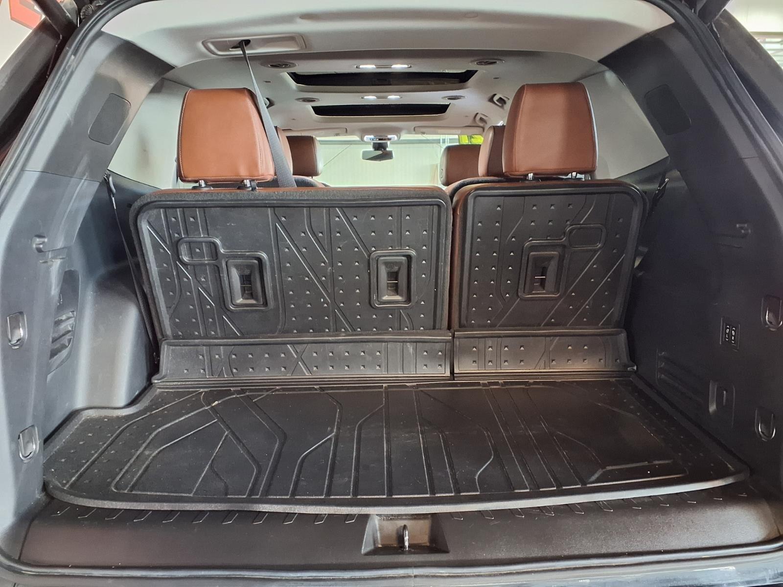 2021 CHEVROLET TRAVERSE - BLACK exterior view 6