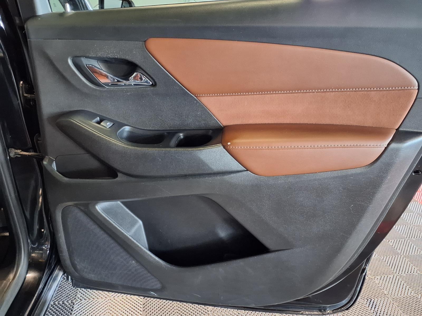 2021 CHEVROLET TRAVERSE - BLACK exterior view 13