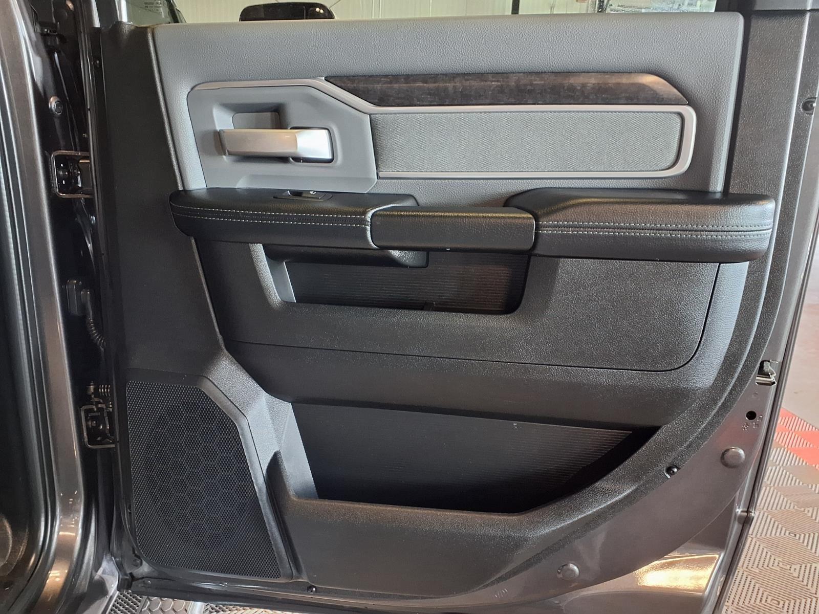 2022 RAM 2500 - GRAY exterior view 11