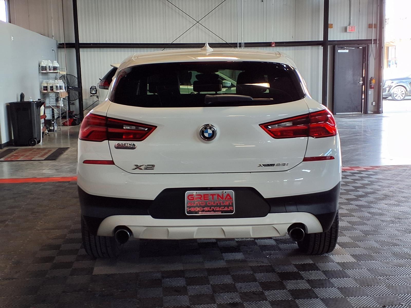 2018 BMW X2 xDrive28i - Alpine White exterior view 5
