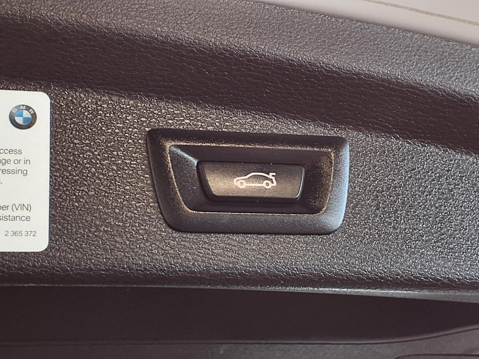 2018 BMW X2 xDrive28i - Alpine White exterior view 7