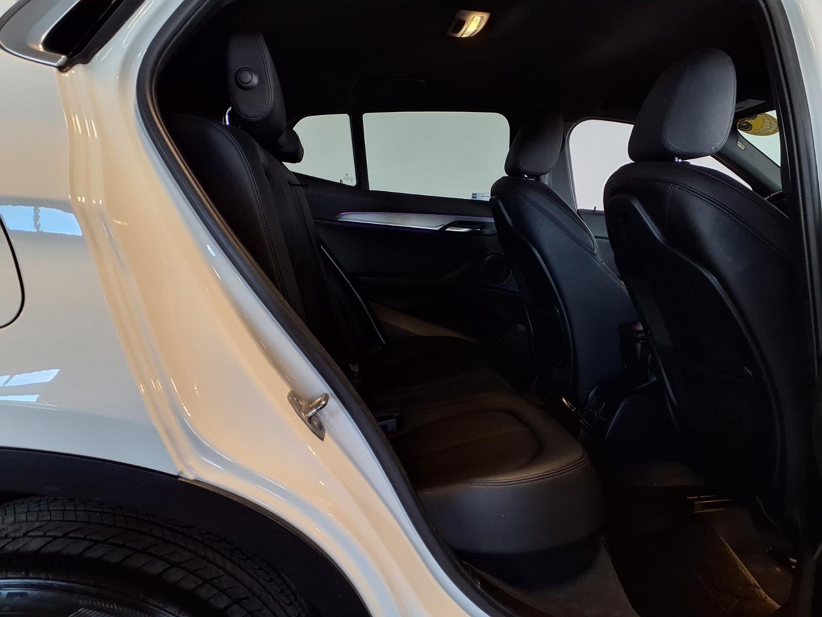 2018 BMW X2 xDrive28i - Alpine White exterior view 10