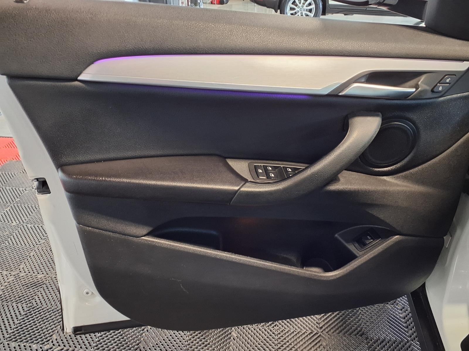 2018 BMW X2 xDrive28i - Alpine White exterior view 17