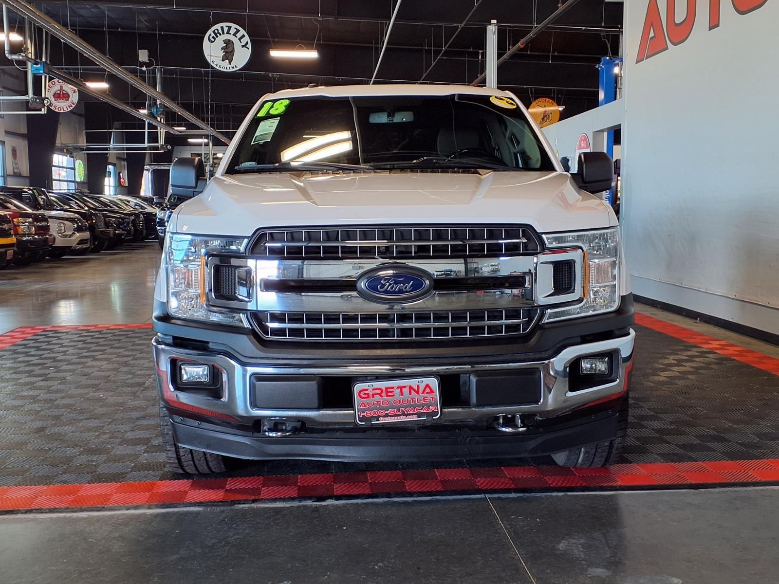 2018 Ford F-150 XLT - Oxford White exterior view 2