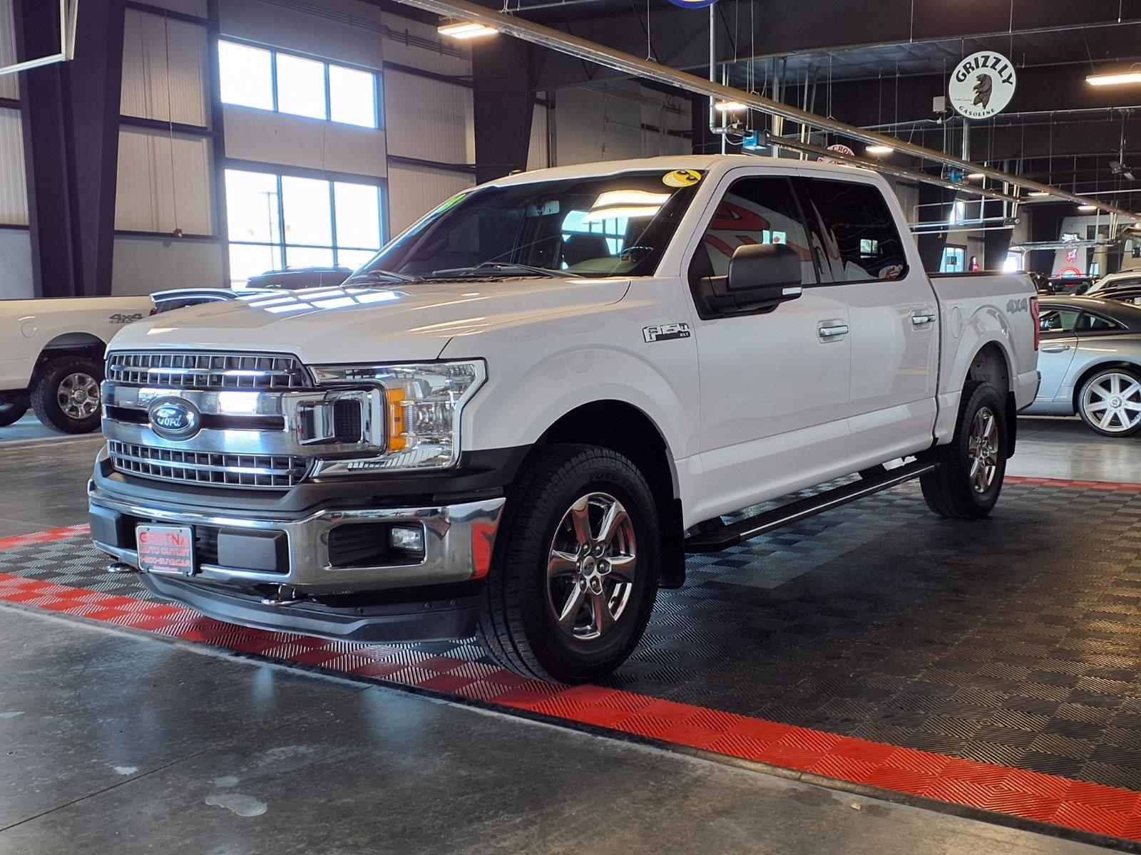 2018 Ford F-150 XLT - Oxford White exterior view 3