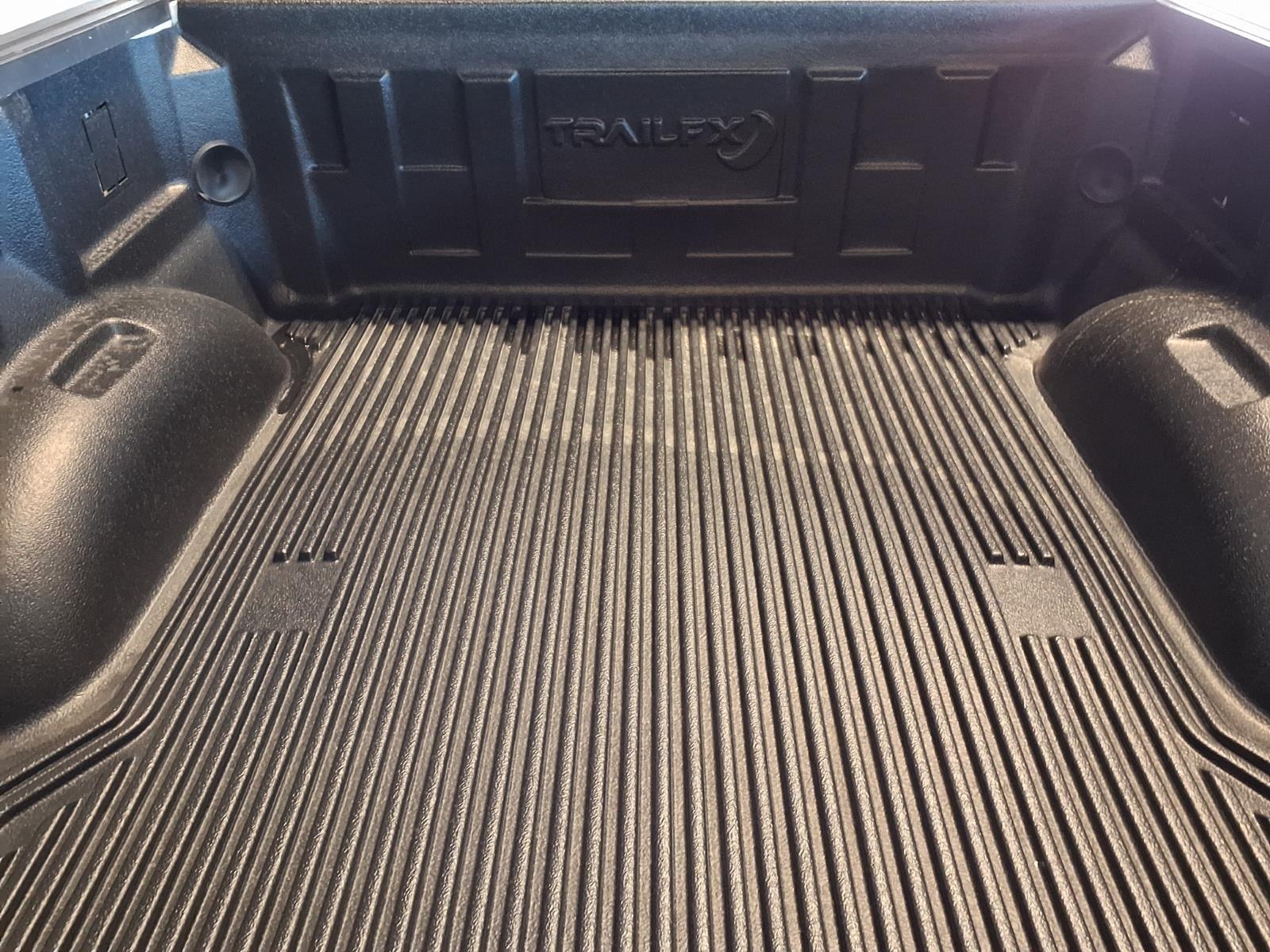 2018 Ford F-150 XLT - Oxford White exterior view 6