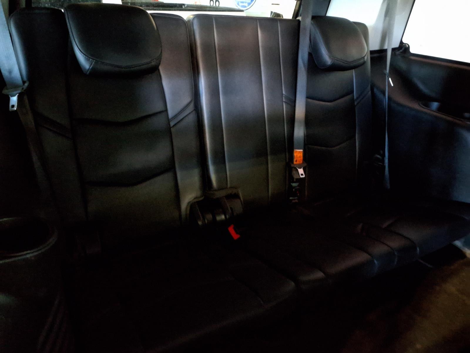 2020 Cadillac Escalade Luxury - Black Raven exterior view 11