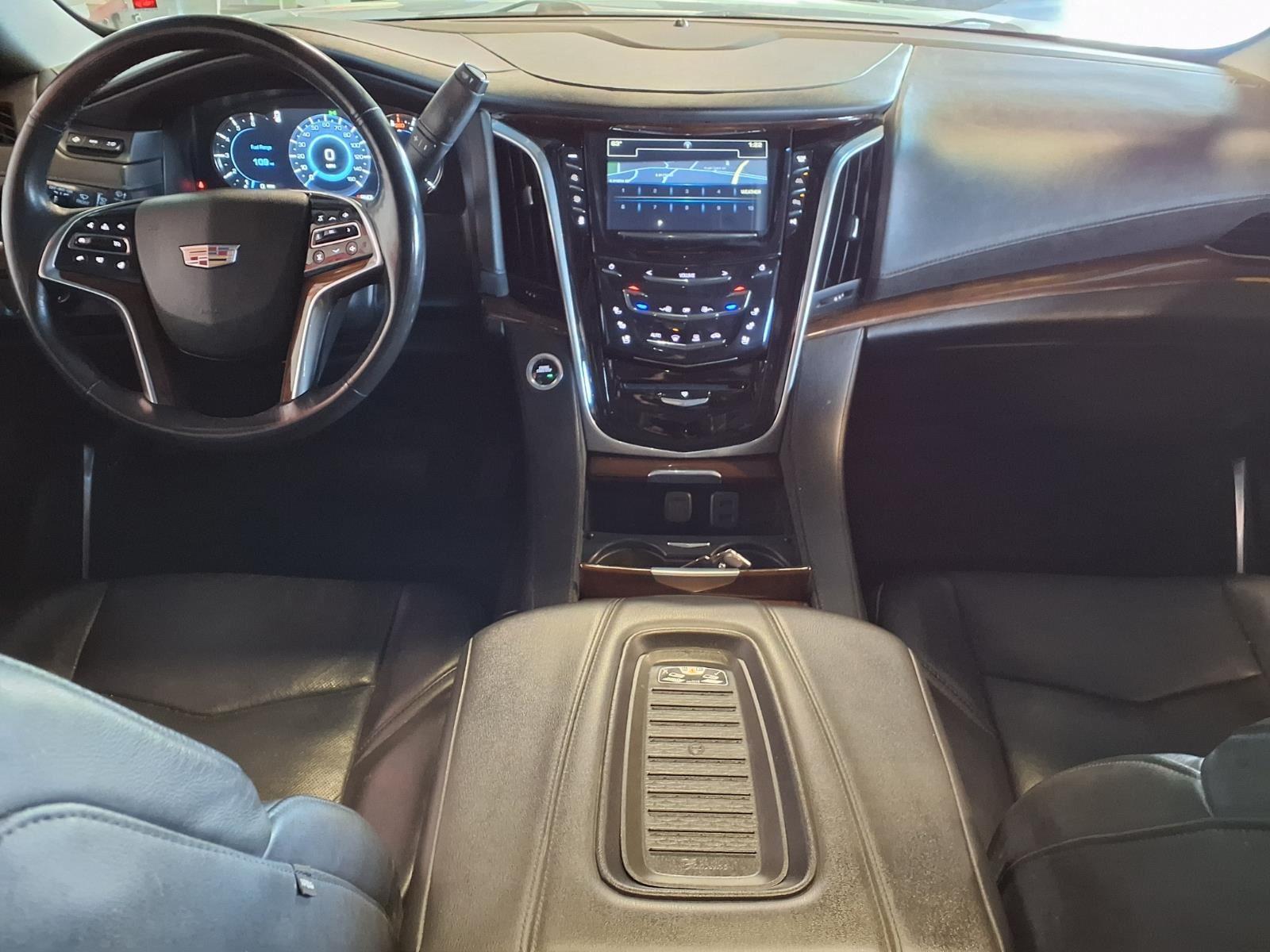 2020 Cadillac Escalade Luxury - Black Raven exterior view 19