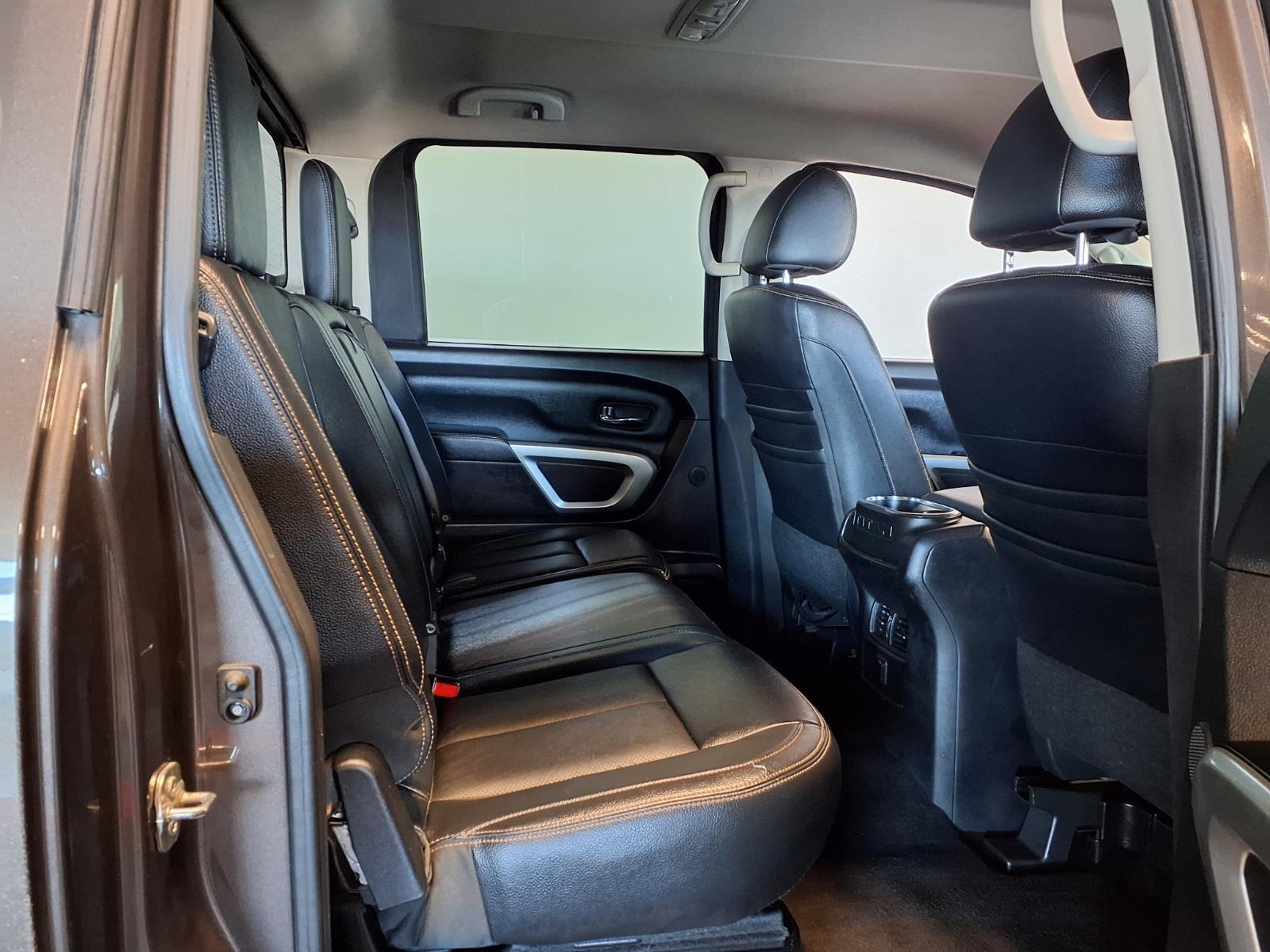 2017 Nissan Titan SL - Gun Metallic exterior view 7