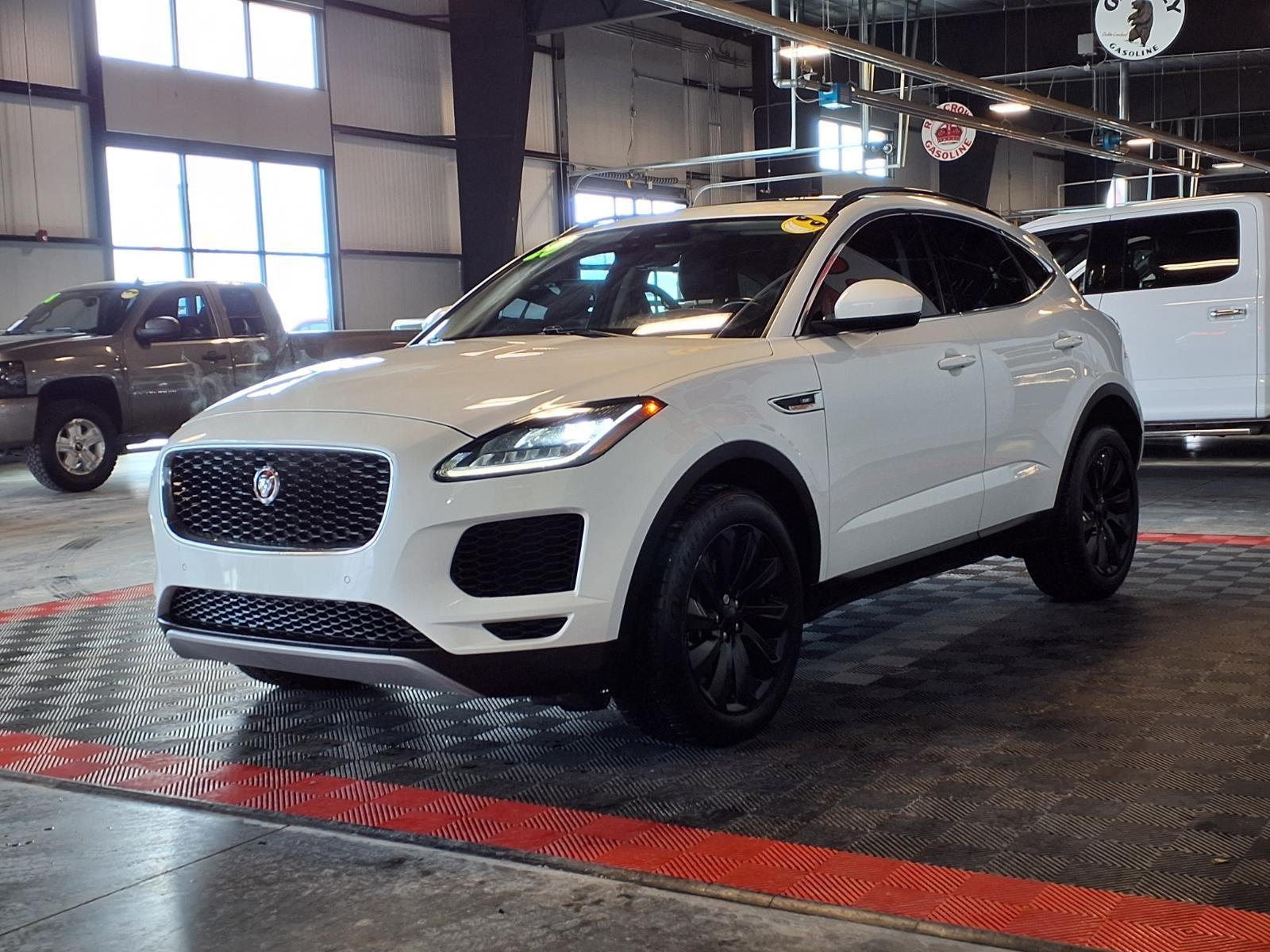 2020 Jaguar E-PACE SE - Fuji White exterior view 3