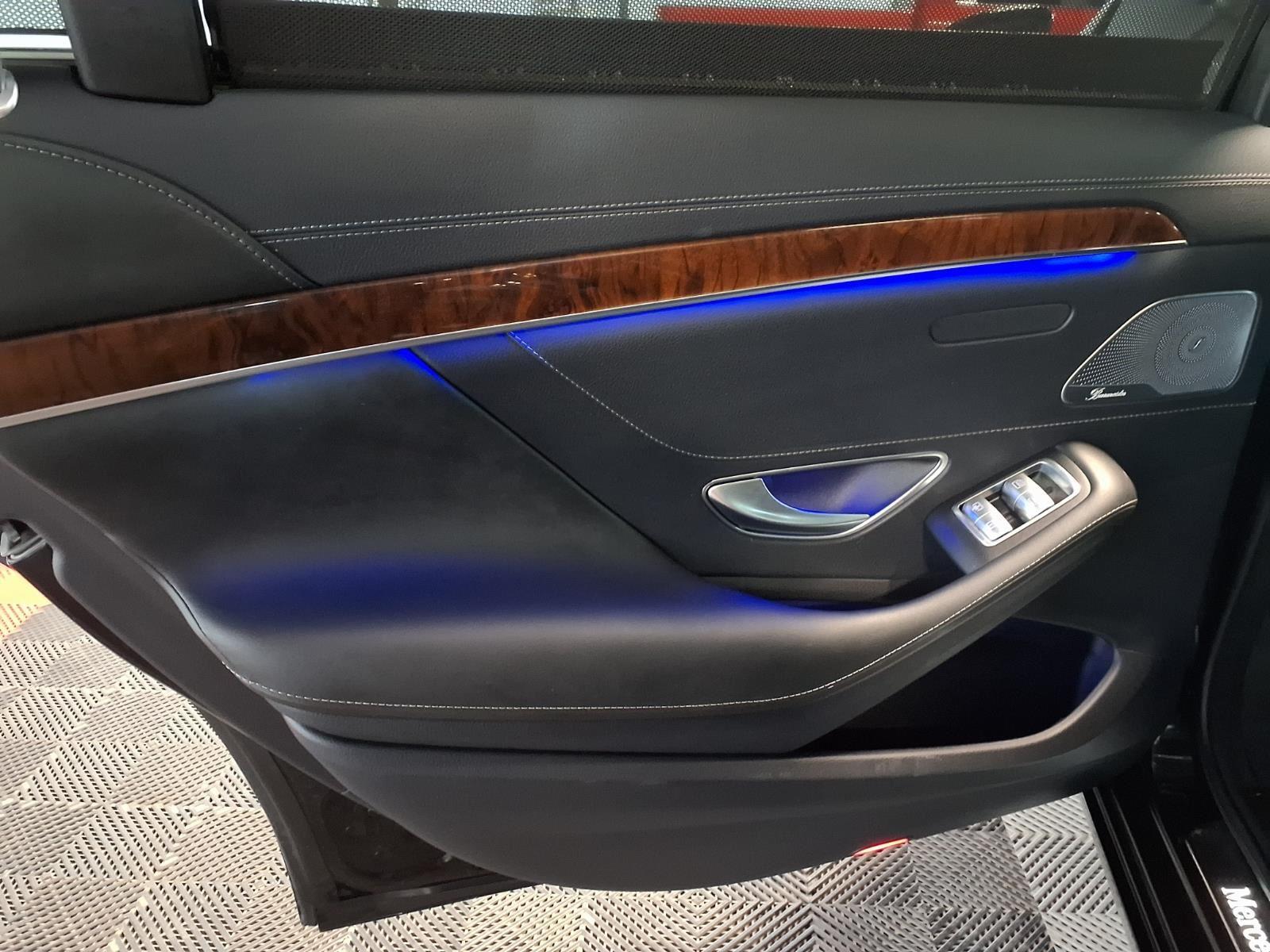 2015 Mercedes-Benz S-Class S 550 - Black exterior view 13