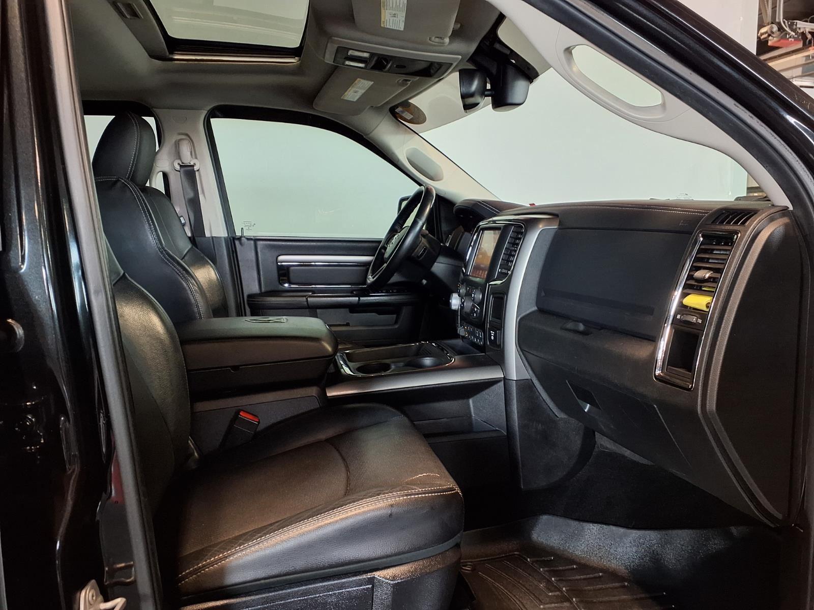 2015 Ram 1500 Sport - Brilliant Black Crystal Pearl exterior view 9