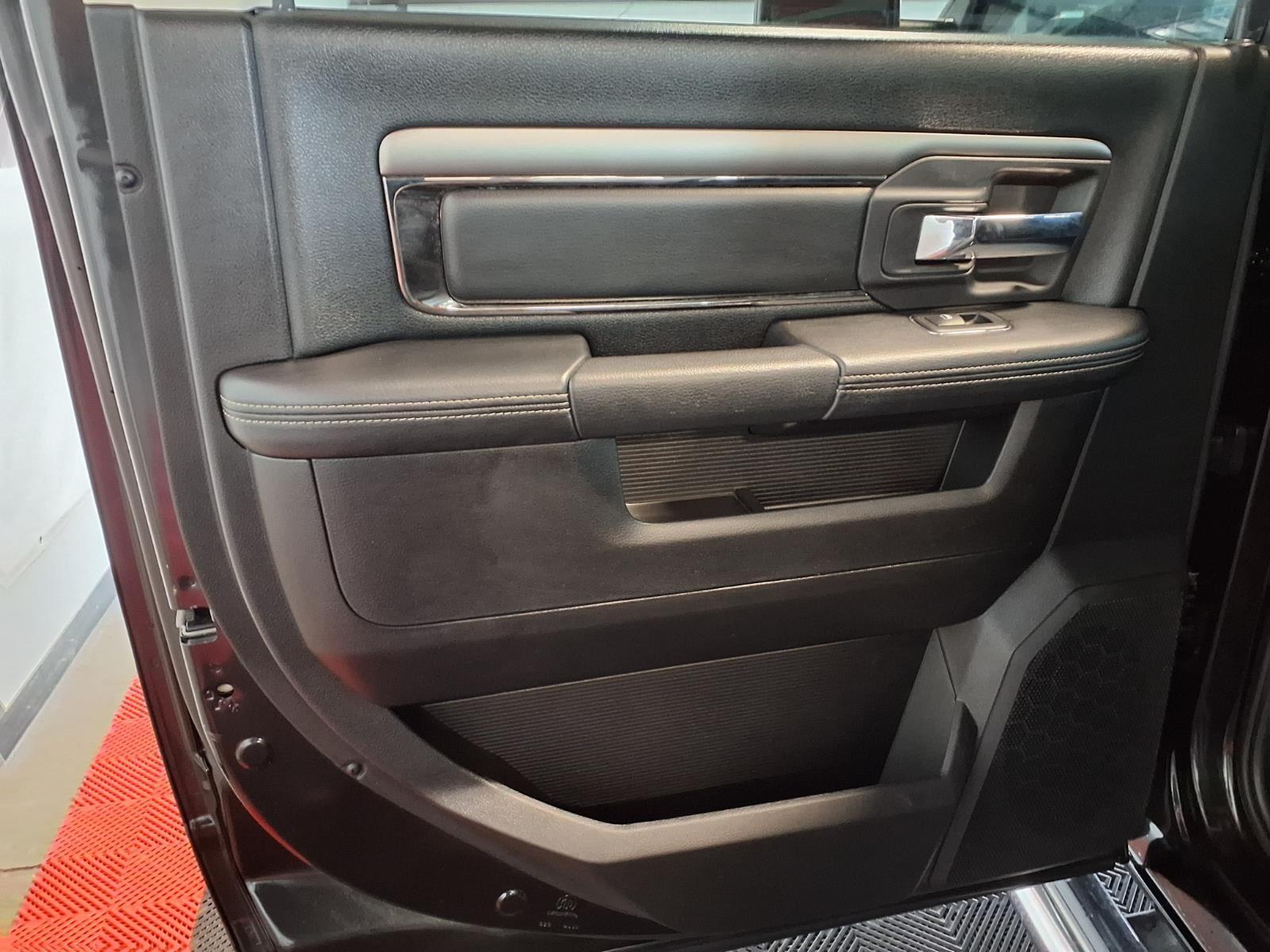 2015 Ram 1500 Sport - Brilliant Black Crystal Pearl exterior view 12